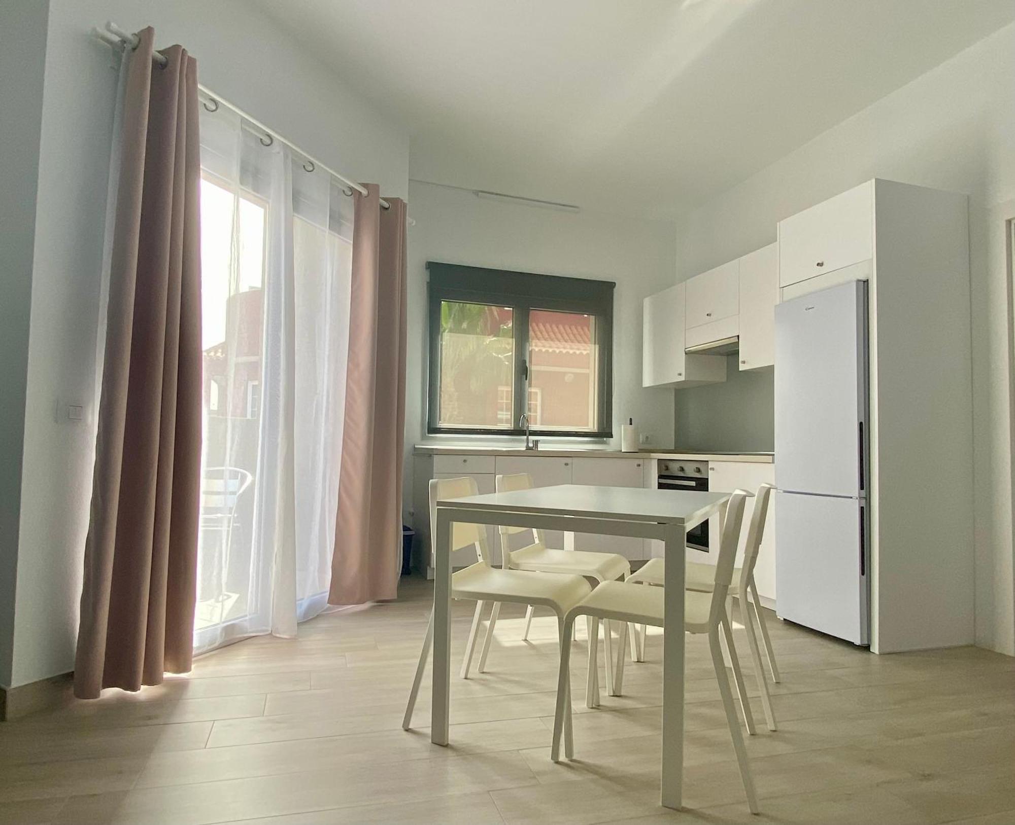 Casa Antonio - Apartamento Sol بلايا دي سان خوان المظهر الخارجي الصورة