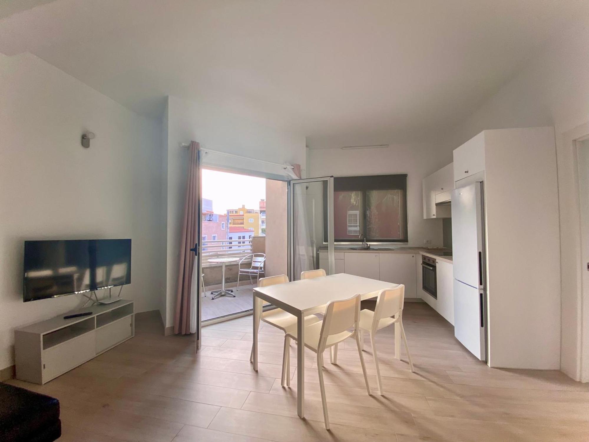 Casa Antonio - Apartamento Sol بلايا دي سان خوان المظهر الخارجي الصورة