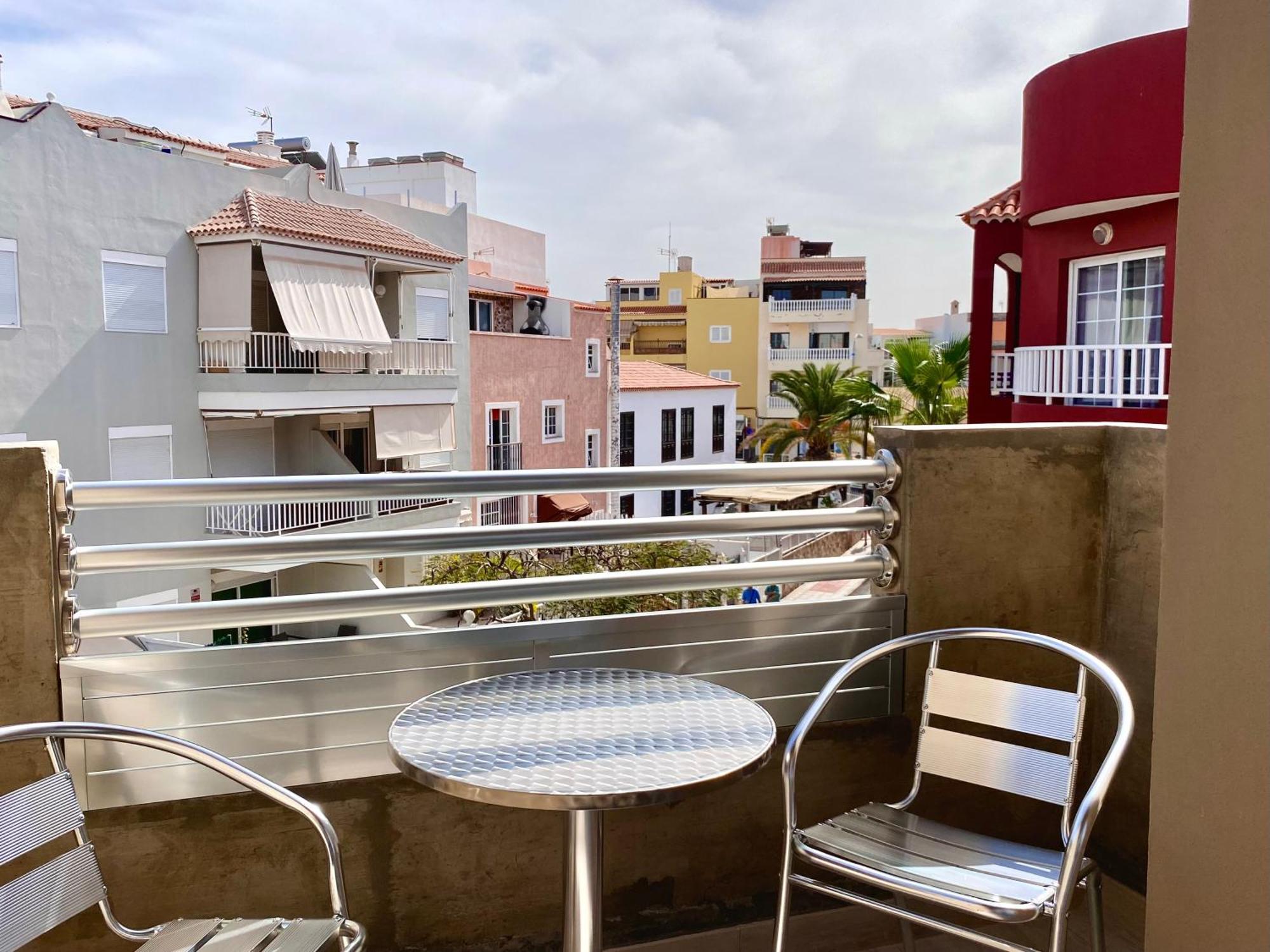 Casa Antonio - Apartamento Sol بلايا دي سان خوان المظهر الخارجي الصورة